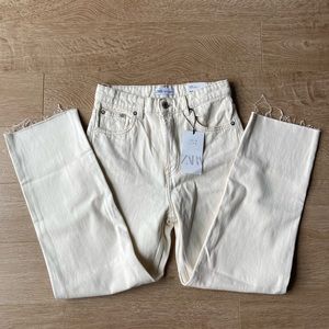 Zara Straight Leg Jeans White/Cream